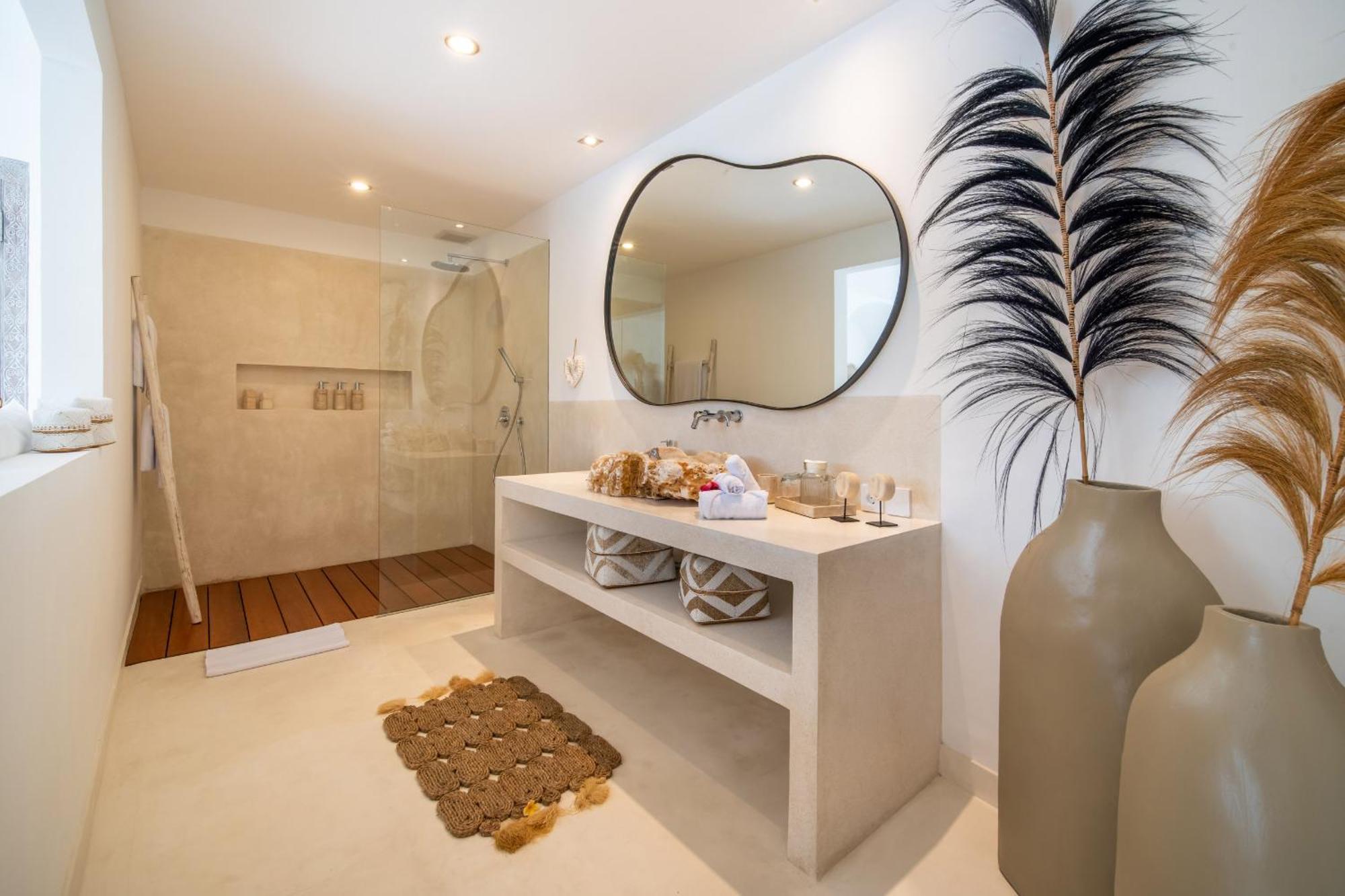 Villa Serenity,